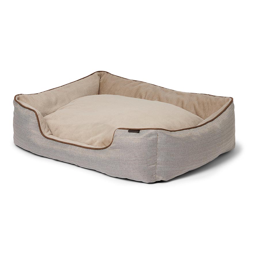 Wainwright's Square Dog Bed with Self Warming Cushion Beige